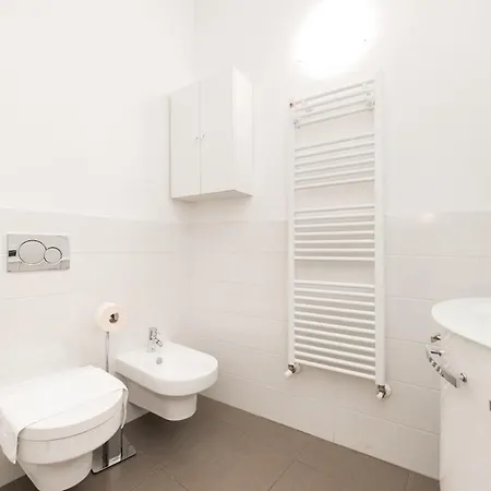Centro Di Bologna, Casa Con Balcone E Design *
