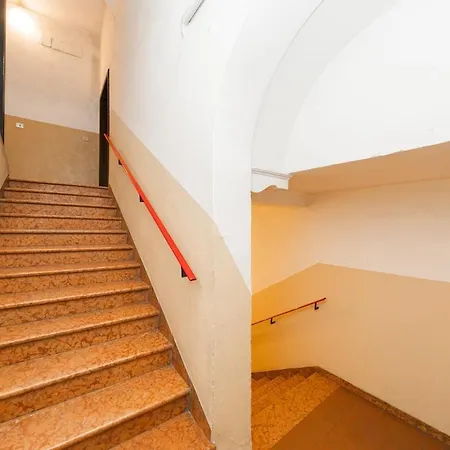 Centro Di Bologna, Casa Con Balcone E Design